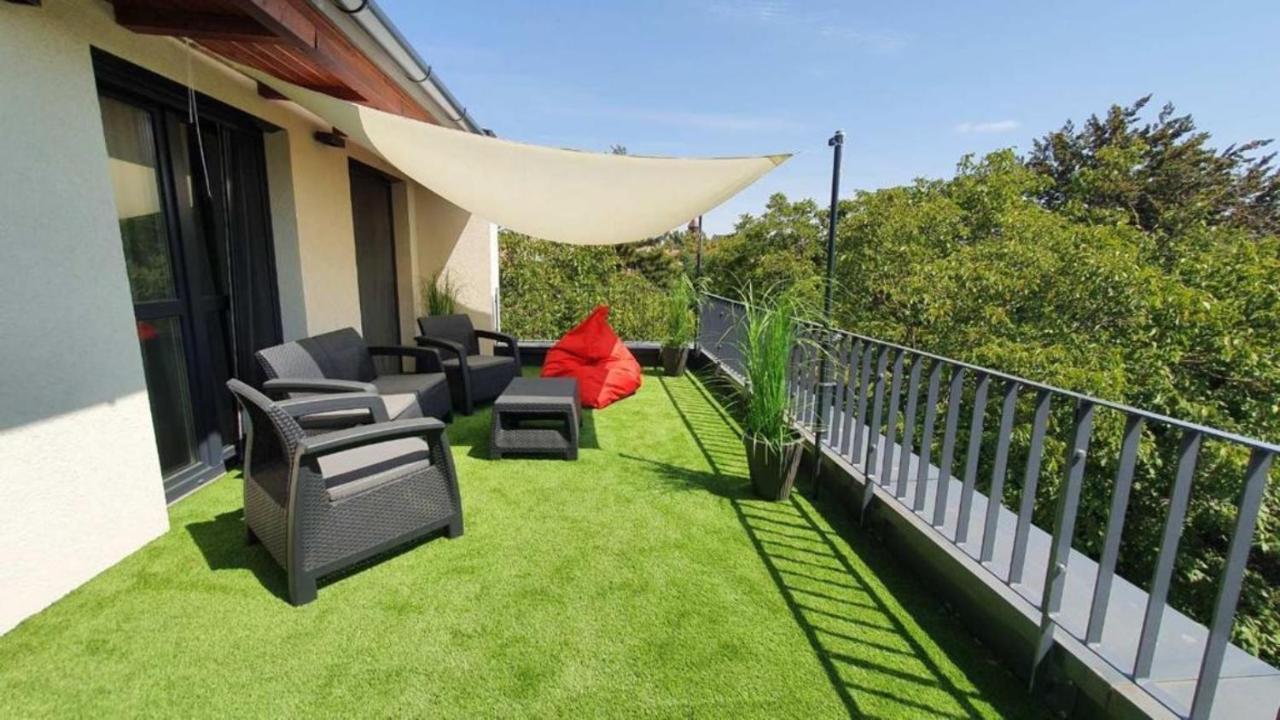 Sun Terrace Mini Penthouse Bestern Сегед Екстериор снимка